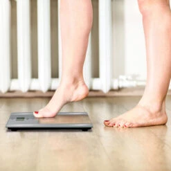 Salter Ultra Slim Glass Analyser Scale, 180kg Capacity, Silver -Salter 915820sv3r n 3 52693.1682076854