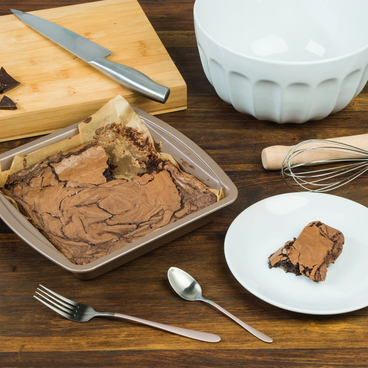 Salter Carbon Steel Matte Metallic Non-Stick Rectangular Baking Pan, 26 Cm, Champagne 7 Salter Carbon Steel Matte Metallic Non-Stick Rectangular Baking Pan, 26 Cm, Champagne - Image 5