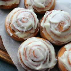 Salter Carbon Steel Matte Metallic Non-Stick Rectangular Baking Pan, 26 Cm, Champagne 19 Salter Carbon Steel Matte Metallic Non-Stick Rectangular Baking Pan, 26 Cm, Champagne -Salter bw07909c 6new 78657.1670001111