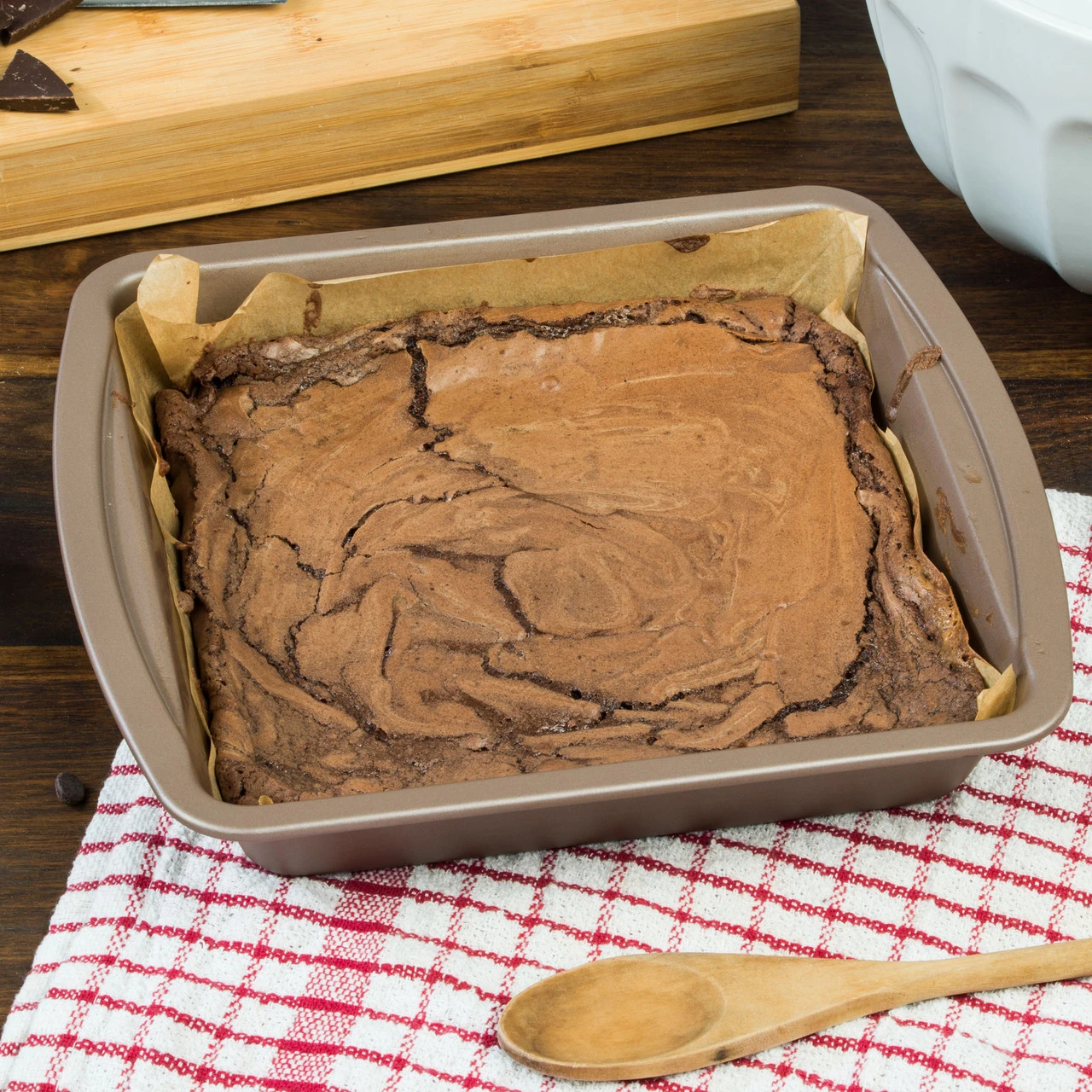 Salter Carbon Steel Matte Metallic Non-Stick Rectangular Baking Pan, 26 Cm, Champagne 11 Salter Carbon Steel Matte Metallic Non-Stick Rectangular Baking Pan, 26 Cm, Champagne - Image 9