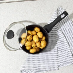 Salter Megastone Saucepan, 18cm -Salter bw09323ar 12 62618.1670001177