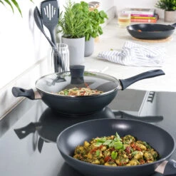 Salter 28cm Non-Stick Wok – Includes Tempered Glass Lid, Marino Collection -Salter bw12267eu7 5new 13549.1691583249