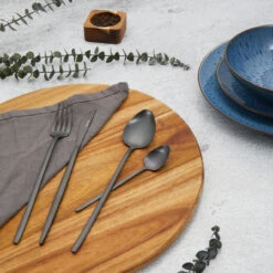 Salter Noir 16 Piece Cutlery Set, Stainless Steel -Salter bw12422eu7 xmas2 90566.1699022375