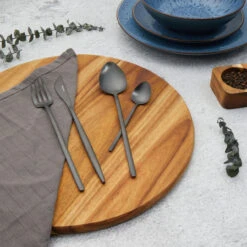 Salter Noir 16 Piece Cutlery Set, Stainless Steel -Salter bw12422eu7 xmas5 85043.1699022378