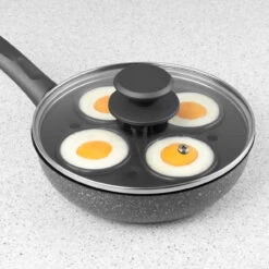 Salter EasyPour Egg Pan -Salter easypour egg pan salter bw09339ar 5054061361988 66895.1698134038