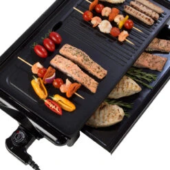 Salter Family Non-Stick Health Grill, Grill And Griddle In One -Salter ek4412 nw 11 00890.1670000983
