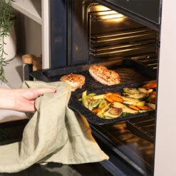 Salter Megastone 40 Cm Split Baking Tray – Non-Stick, 2 Compartments, Carbon Steel 12 Salter Megastone 40 Cm Split Baking Tray – Non-Stick, 2 Compartments, Carbon Steel -Salter megastone 40 cm split baking tray non stick 2 compartments carbon steel salter bw12808eu7 5054061551235 22765.1698462337